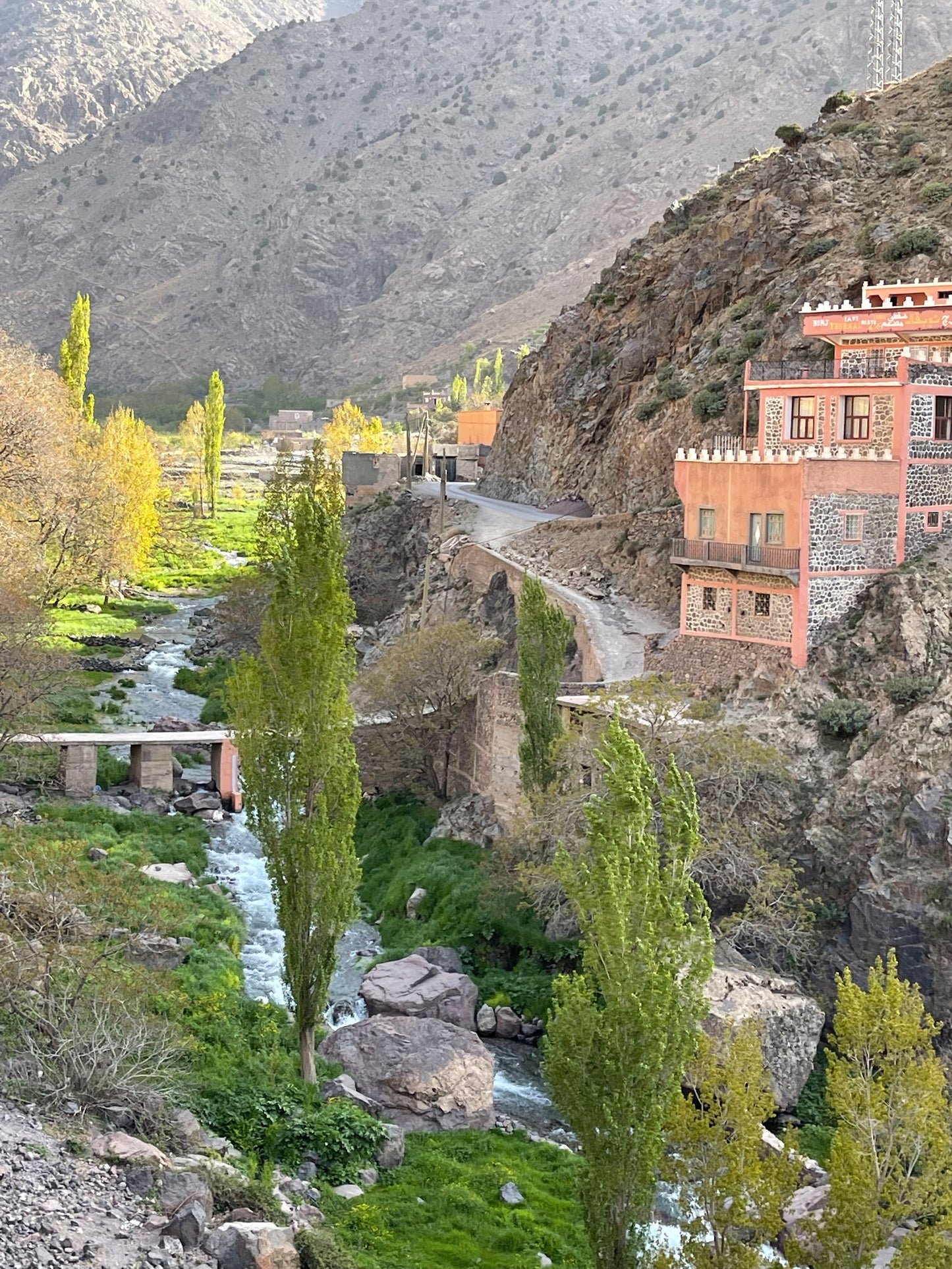 Voyage Authentique au Maroc : 9 Jours entre Marrakech, l'Atlas et Essaouira
