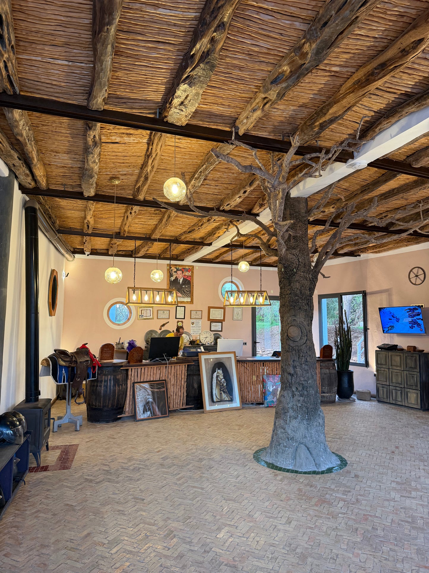 Surfen & Reiten in der Villa