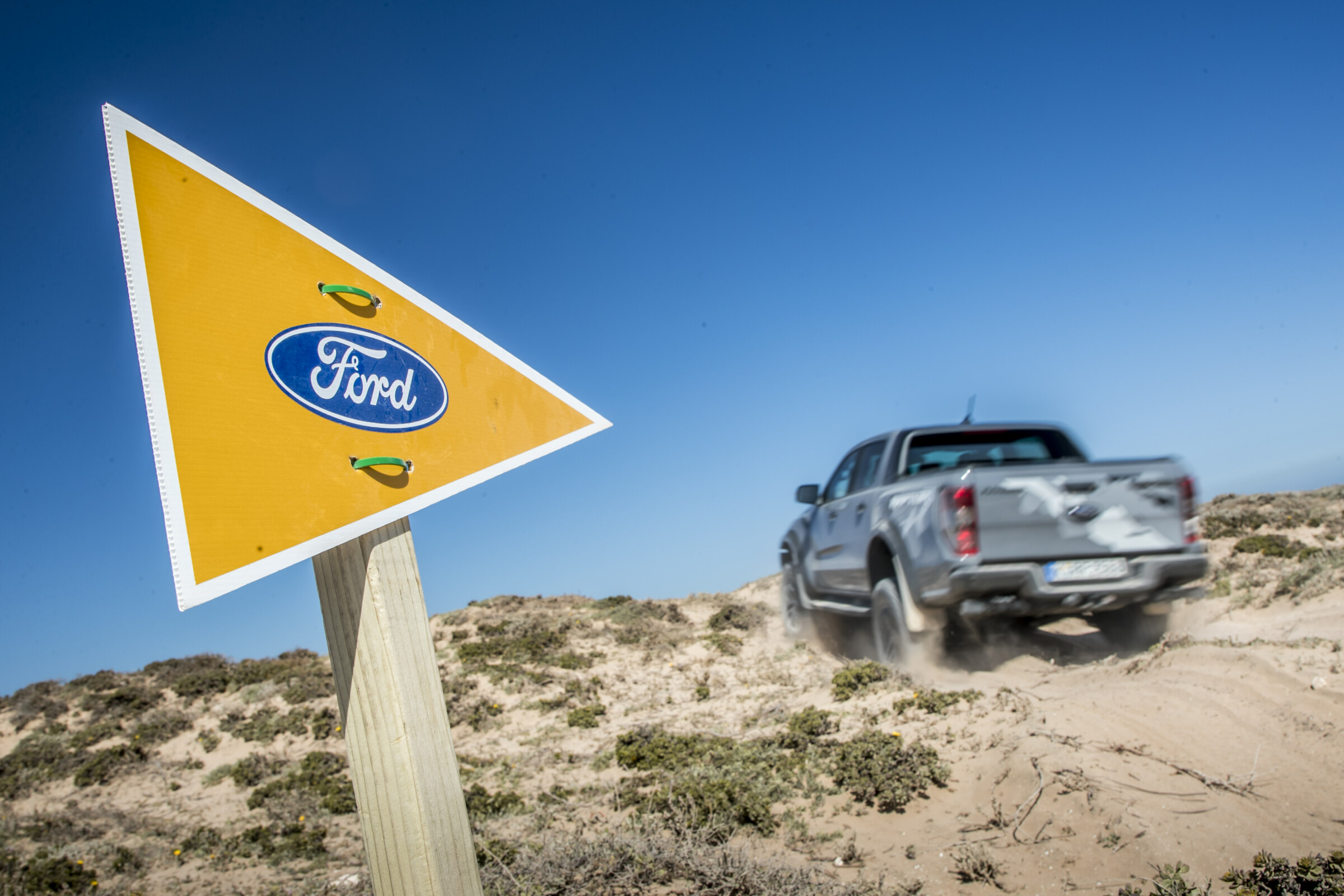 TV-Spot für den neuen Ford Raptor Pick-up auf der Ranch de Diabat